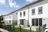 Terrasse - Erlensee – Nachhaltig wohnen, clever investieren: Doppelhaushälften für Menschen mit Weitblick.